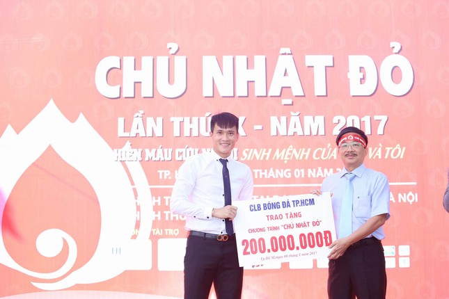 Chủ Nhật Đỏ ngày 8/1 thu được hơn 5500 đơn vị máu ảnh 68