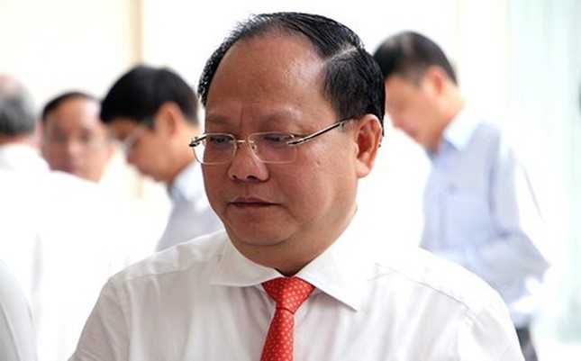 Ông Tất Thành Cang bị cách chức Ủy viên T.Ư, Phó bí thư TPHCM ảnh 2