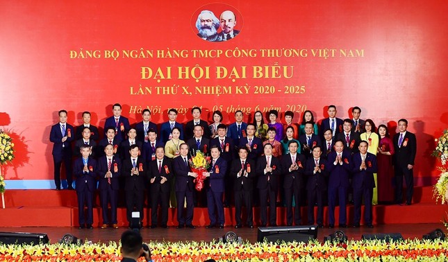 Dân chủ, trí tuệ trong thảo luận dự thảo văn kiện Đại hội toàn quốc lần thứ XIII ảnh 1