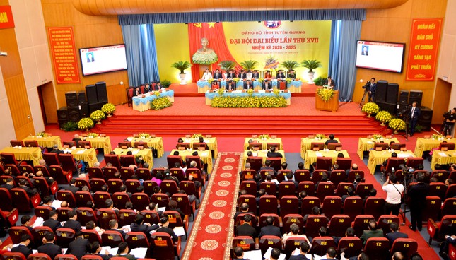 Thường trực Ban Bí thư chỉ đạo Đại hội Đảng bộ Tuyên Quang ảnh 1