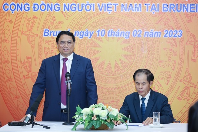 Thủ tướng Phạm Minh Chính: Đại sứ quán cần coi bà con như ruột thịt ảnh 1