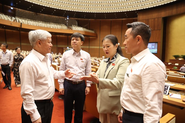 Đại biểu Quốc hội trăn trở trước nhiệm vụ của ‘anh hùng áo trắng’ sau đại dịch là viết giải trình ảnh 2