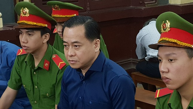 Những chuyện 'tuyệt mật' được Vũ 'nhôm' công khai trước tòa ảnh 3