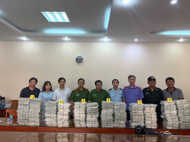 Hành trình triệt phá đường dây ma túy 'khủng' có điểm tập kết tại TPHCM ảnh 1
