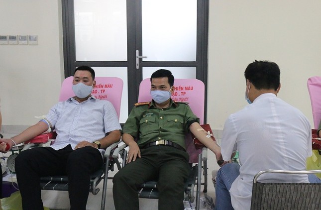 Chiến sĩ Công an TPHCM tham gia, hưởng ứng Ngày “Toàn dân hiến máu tình nguyện” ảnh 1