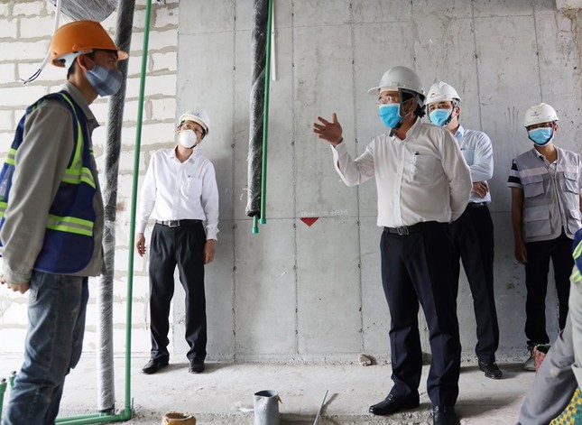TPHCM đề xuất chính sách 'kép' cứu doanh nghiệp trong đại dịch COVID-19 ảnh 1