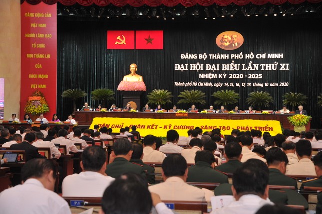Chủ tịch Nguyễn Thành Phong: Xây dựng TPHCM thành trung tâm tài chính châu Á ảnh 3