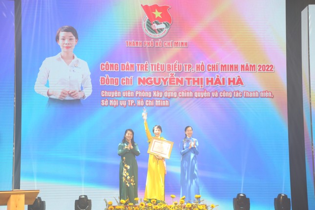 Tuyên dương ‘Công dân trẻ tiêu biểu TPHCM‘ năm 2022 ảnh 6