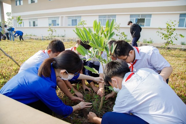 Thành Đoàn TP. HCM phát động ‘Tết trồng cây’ ảnh 8