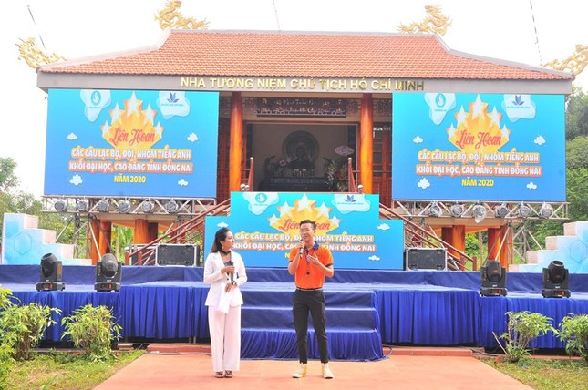 Sôi nổi “Liên hoan các CLB, đội, nhóm tiếng Anh tỉnh Đồng Nai“ ảnh 8
