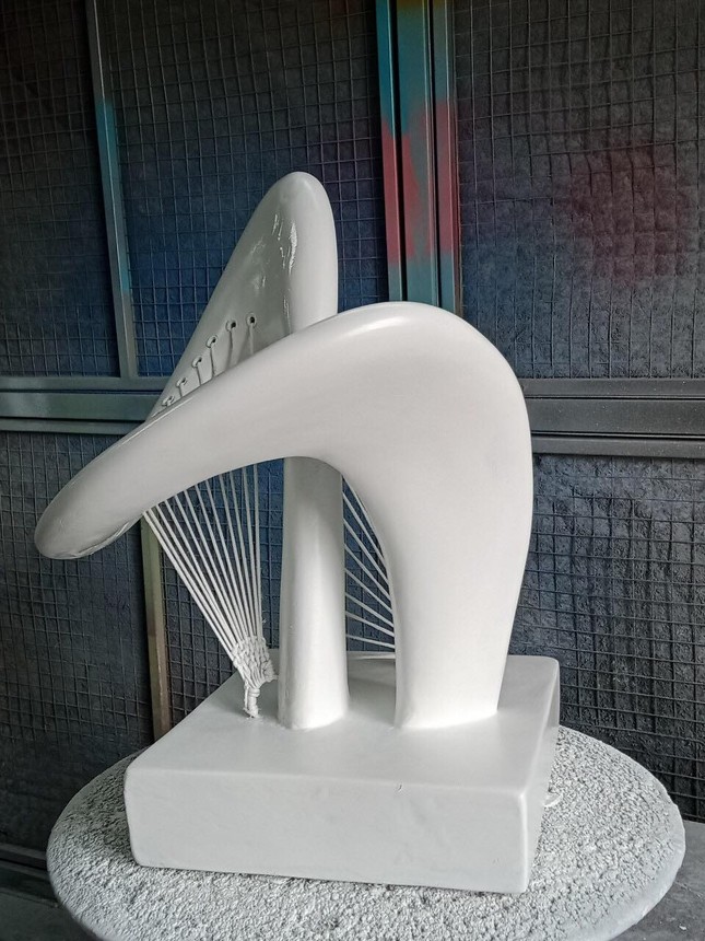 Ấn tượng với tác phẩm của sinh viên ngành Mỹ thuật về chủ đề bão lũ miền Trung ảnh 3