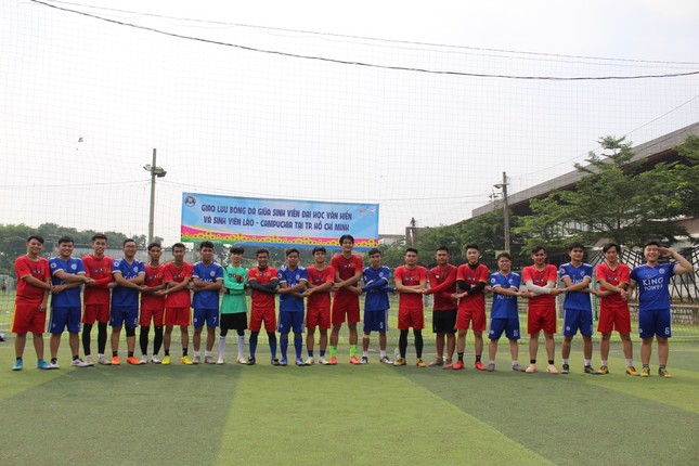 Giao lưu với sinh viên Lào và Campuchia ảnh 2