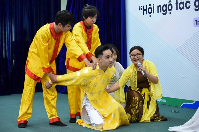 Đưa nhân vật văn học gần gũi hơn với sinh viên ảnh 5