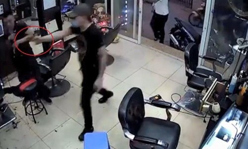 Vụ nổ súng bắn người tại Hà Nội: Do mâu thuẫn tình ái ảnh 1