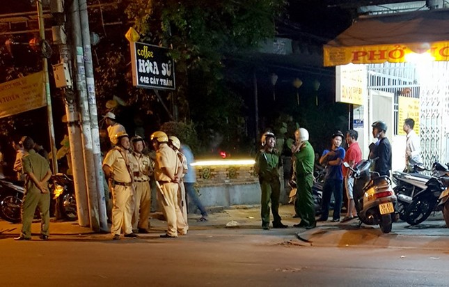 Nam thanh niên bị đâm chết khi mời bia trong phòng trà ảnh 1
