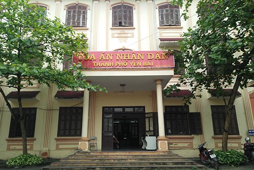 Cựu nhà báo vòi tiền giám đốc Sở ở Yên Bái bị đề nghị phạt 3-4 năm tù ảnh 1