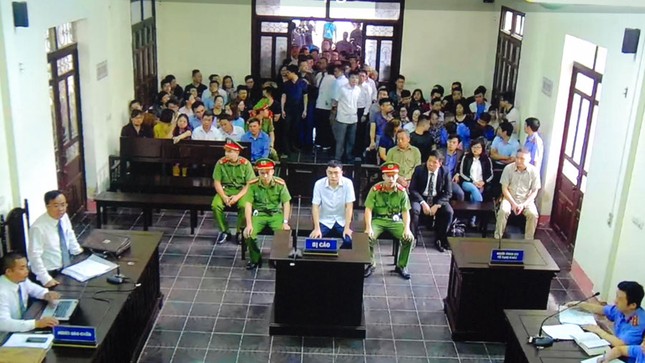 Cựu nhà báo Lê Duy Phong bị tuyên 3 năm tù giam ảnh 1