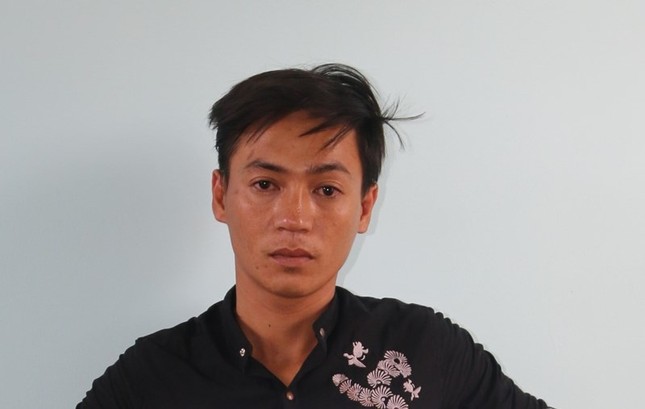 Giết tình địch trong phòng vợ hờ ảnh 1