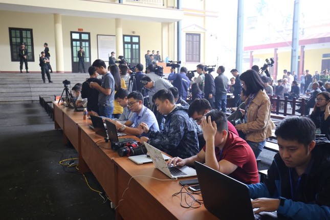 Vụ đánh bạc nghìn tỷ: 'Cần cách ly các bị cáo Vĩnh, Hóa khỏi xã hội' ảnh 12