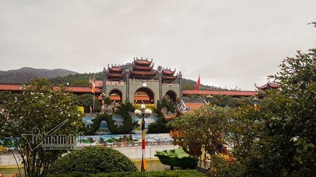Chùa Ba Vàng đột ngột ngừng 'gọi vong, cúng oan gia trái chủ'? ảnh 6