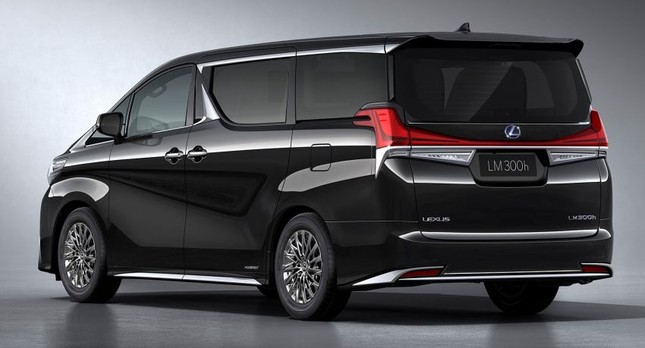 Lexus LM - MPV hạng sang chung khung gầm Toyota Alphard lộ diện ảnh 2