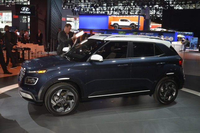 Hyundai Venue 2020 - 'đàn em' Kona chính thức trình làng ảnh 1