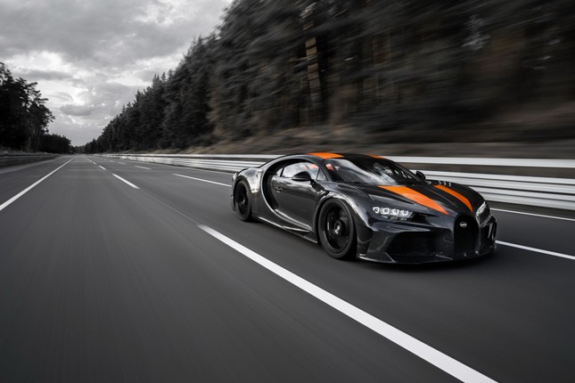 Bugatti Chiron thiết lập kỷ lục tốc độ mới ảnh 5