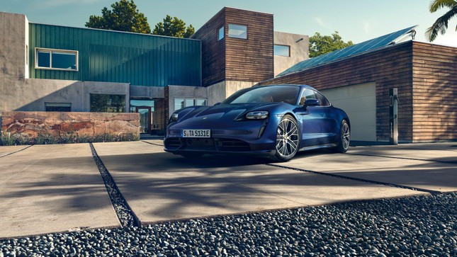 Xe điện đầu tiên của Porsche chính thức ra mắt toàn cầu ảnh 5