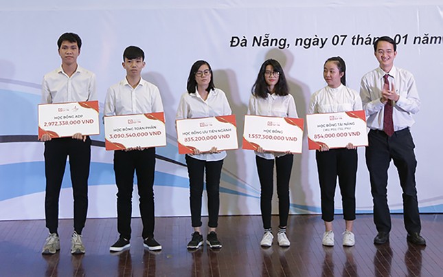 ĐH Duy Tân: Đại học ngoài công lập duy nhất trong Top 500 Châu Á (theo QS 2020) ảnh 5