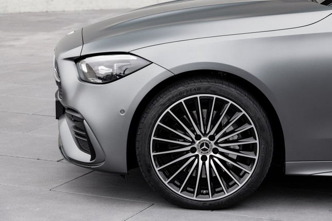 Mercedes-Benz C-Class thế hệ mới chính thức trình làng ảnh 10