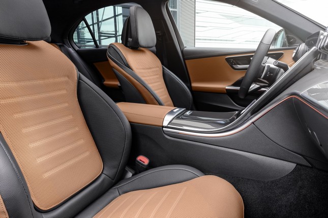 Mercedes-Benz C-Class thế hệ mới chính thức trình làng ảnh 12