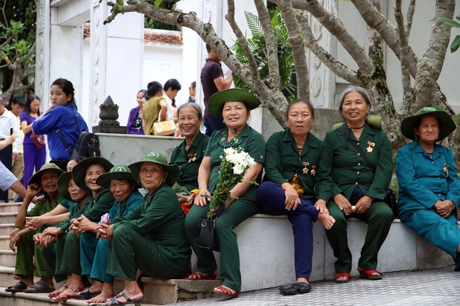 Hơn 200 nghìn lượt người về với Đồng Lộc ảnh 4