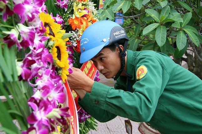 Hơn 200 nghìn lượt người về với Đồng Lộc ảnh 5