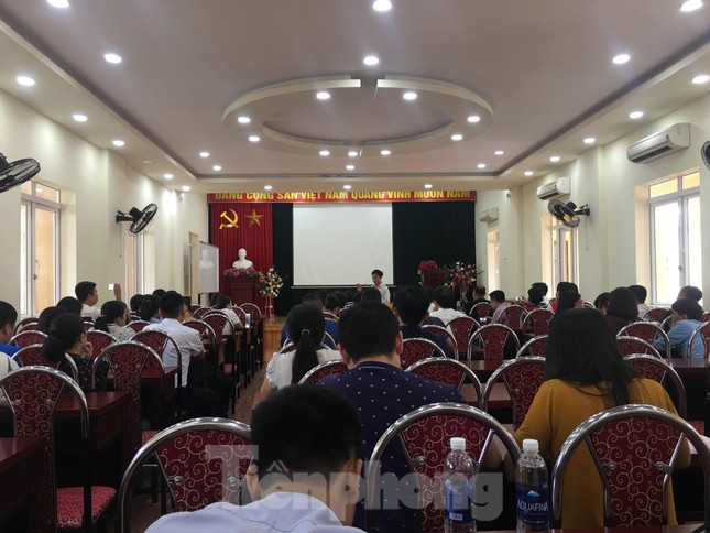 Trường ĐH Đông Đô đang chơi trò “mèo vờn chuột”? ảnh 1