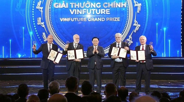 Giáo sư hàng đầu Đại học Oxford tham gia Hội đồng VinFuture ảnh 2