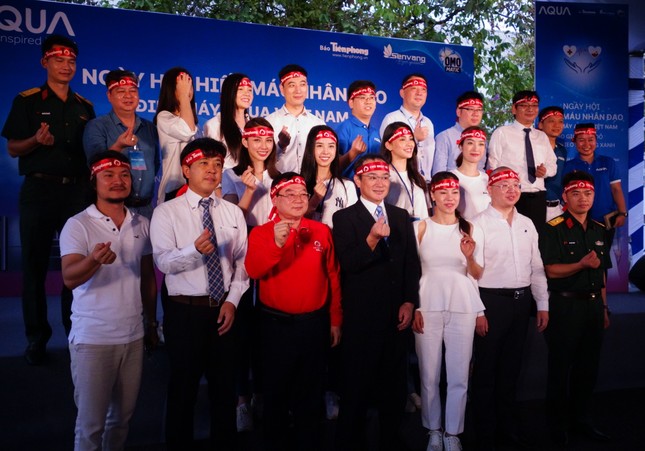 Các Hoa hậu - Á hậu cùng tham gia ngày hội Hiến máu nhân đạo tại Đồng Nai ảnh 4