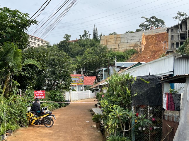 Vụ sạt lở gây chết người ở Đà Lạt: Kiểm tra pháp lý các thửa đất liên quan ảnh 1