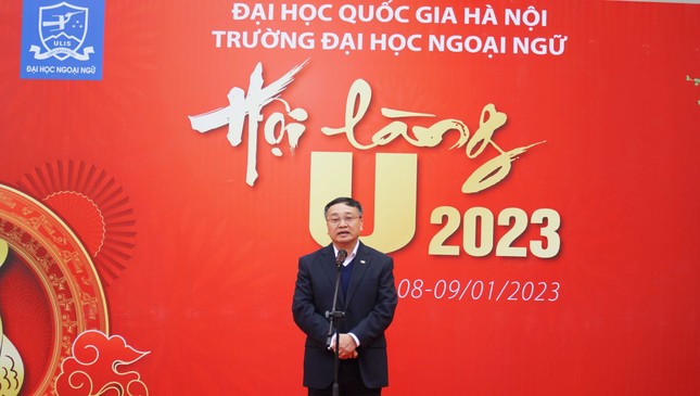 Sinh viên Ngoại ngữ xúng xính đón Tết tại 'Hội làng U 2023' ảnh 2
