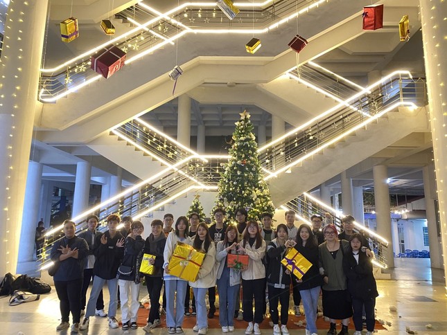 CLB Kỹ năng mềm Đại học Xây dựng Hà Nội đạt danh hiệu Tập thể Sinh viên 5 tốt cấp Thành phố năm 2022 ảnh 2