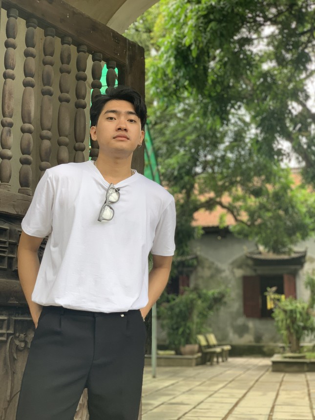 Nam sinh Trường Đại học Thủy lợi đem kiến thức kỹ thuật hóa học vào các đề tài nghiên cứu ảnh 4