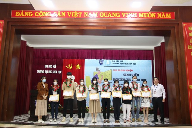 Hội Sinh viên Việt Nam Trường Đại học Khoa học: Dấu ấn và khát vọng của sinh viên ảnh 8