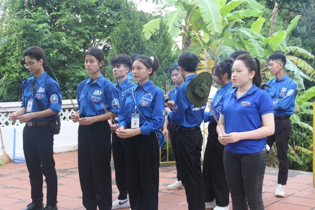 Mùa Hè Xanh của CLB Sinh viên tình nguyện Trường Đại học Thủy lợi tại Bắc Kạn ảnh 2