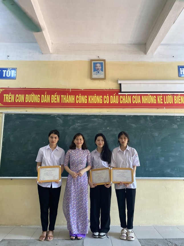 Trần Ngọc Đan Thanh là thí sinh đạt điểm 10 duy nhất môn Ngữ Văn kỳ thi tốt nghiệp THPT 2023 ảnh 4