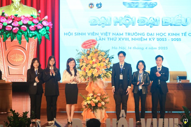 Chủ tịch Hội Sinh viên NEU: 'Phấn đấu đóng góp và xây dựng những mô hình mới cho Hội' ảnh 4