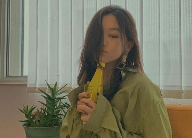 Lộ diện nhan sắc con gái 14 tuổi của Vương Phi, hứa hẹn một “Hoa đán bậc nhất” ảnh 5