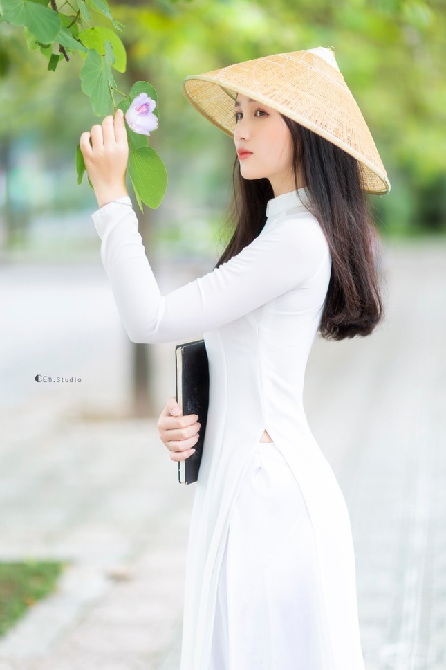 Hoa khôi ĐH Quốc gia tích cực hưởng ứng phong trào phòng chống dịch COVID-19 ảnh 3