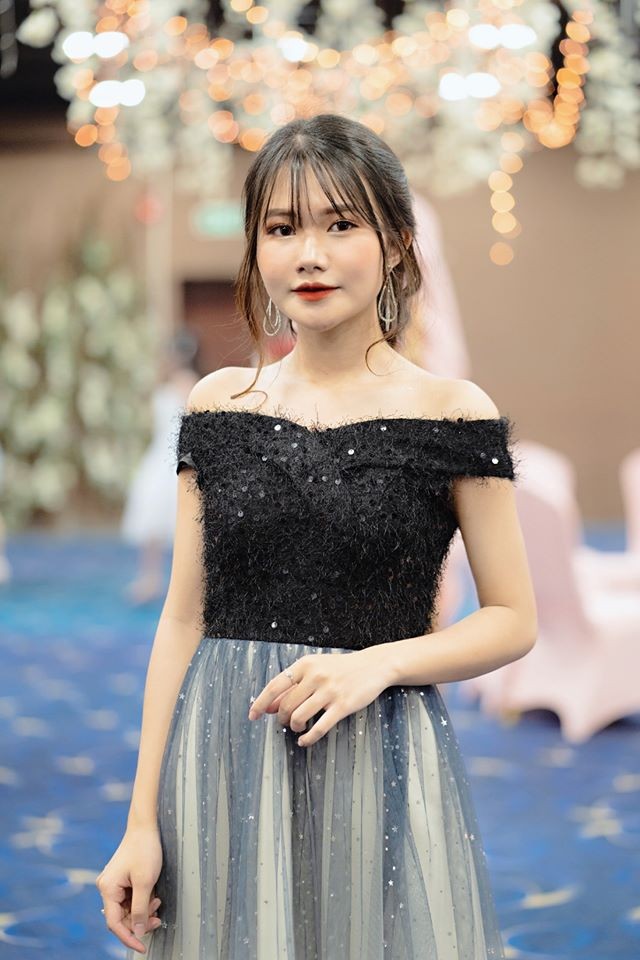 Nữ sinh Học viện Tài chính xinh đẹp là Chi ủy viên Chi bộ Công tác chính trị và sinh viên ảnh 2