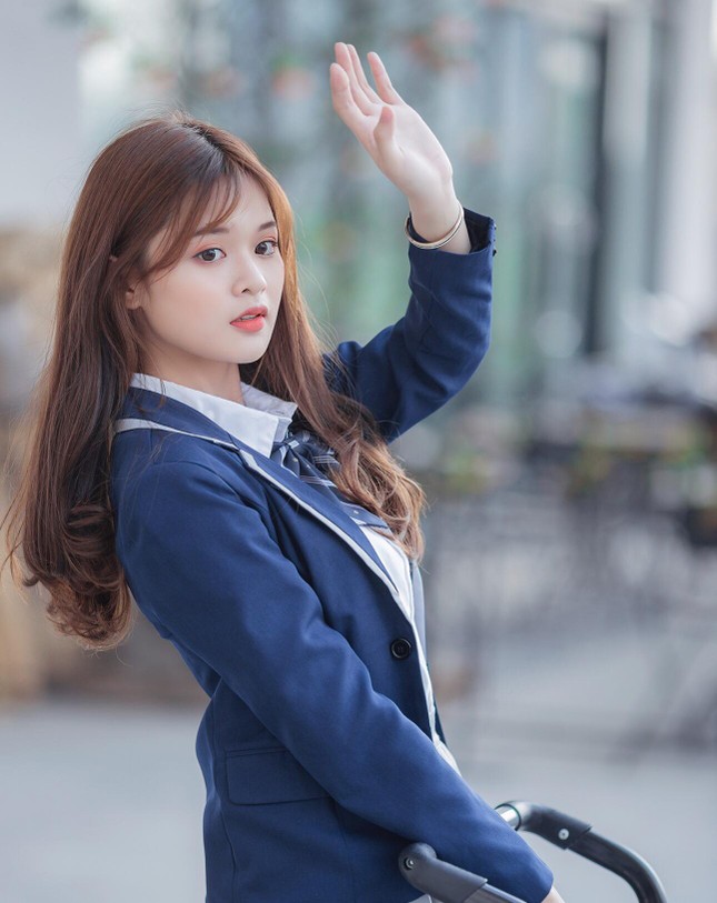 Nữ sinh ‘gây xao xuyến’ với nhan sắc ngọt ngào, ước mơ trở thành nhà báo ảnh 3