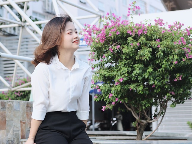 Nữ đảng viên sinh viên tự tin tỏa sáng ở ngôi trường toàn nam ảnh 10