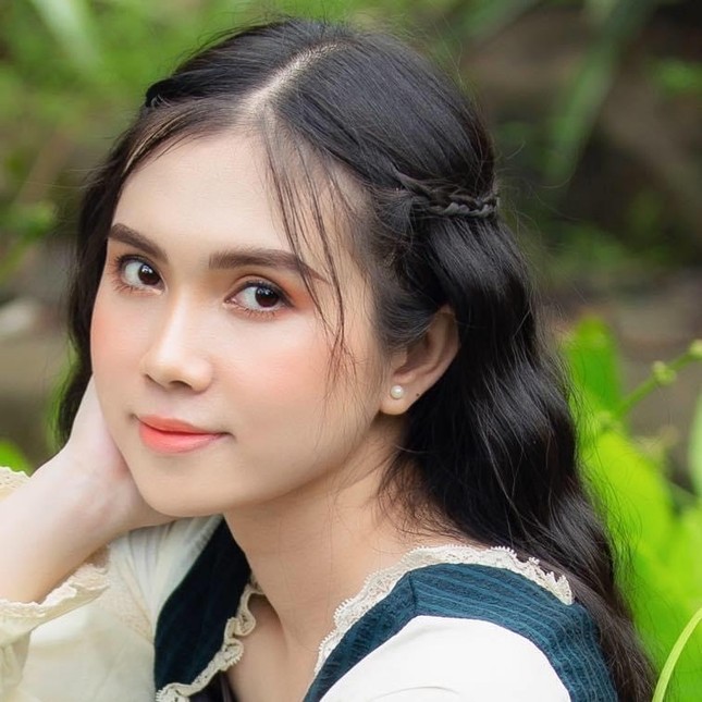 Nữ sinh giống Ngọc Trinh như đúc trải lòng ảnh 2